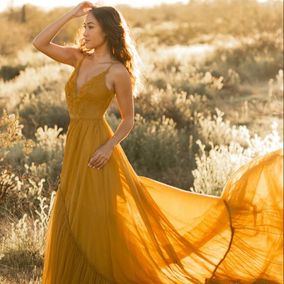 (NEW) Mckenna Impact Dress in Tarnished Gold - Picture 1 of 9